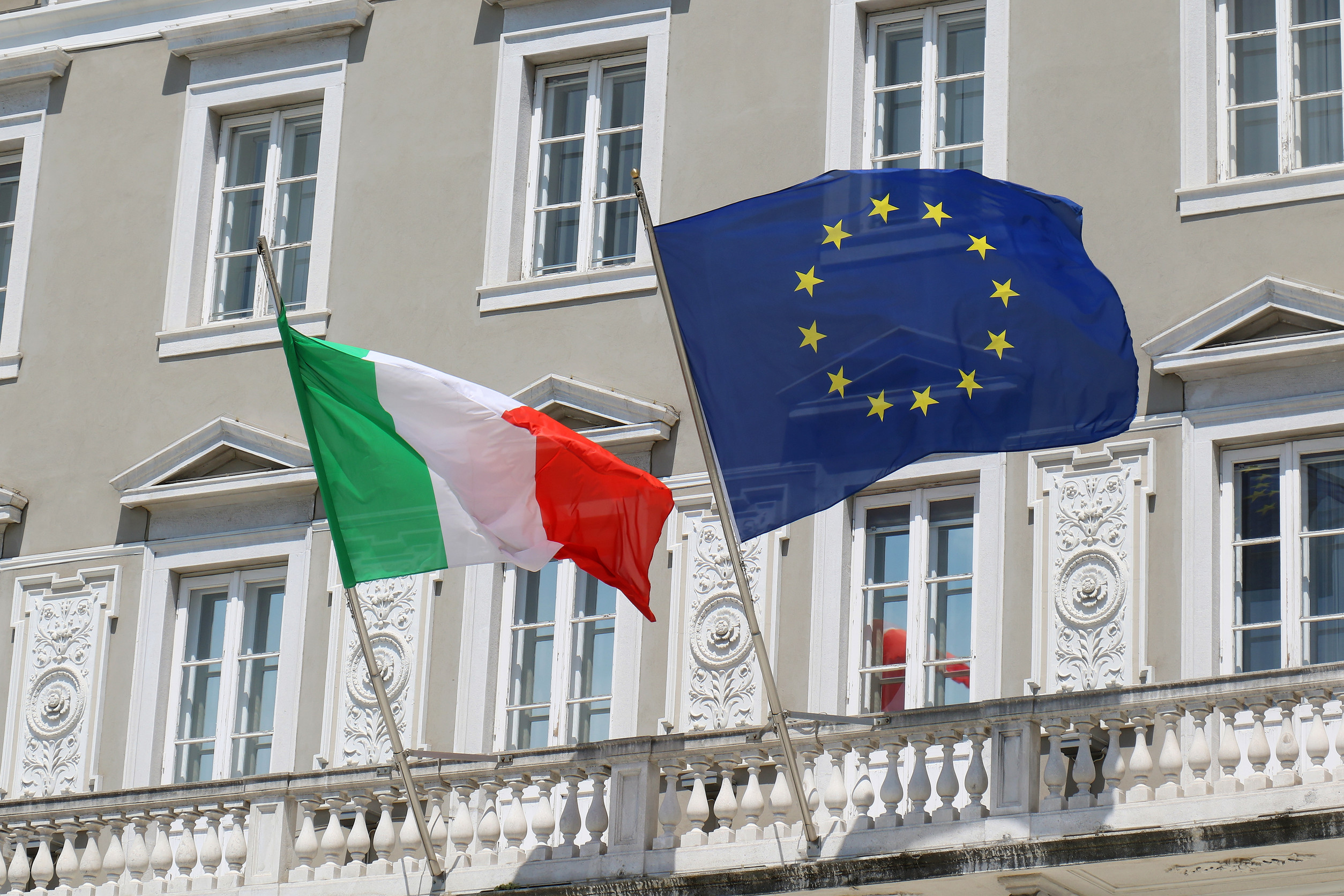 Italia board of peace